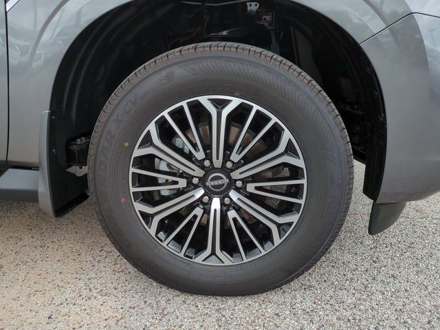 New 2026 Nissan Armada SL w/ Captain's Chari Seat Package image 10