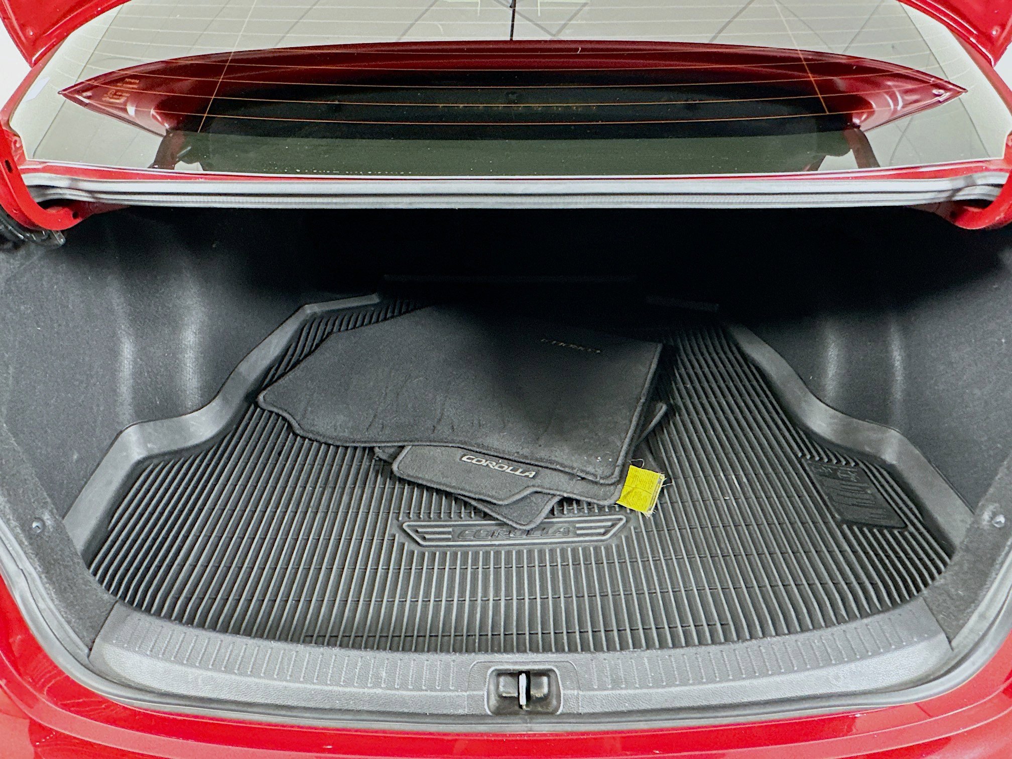 Used 2021 Toyota Corolla SE image 27