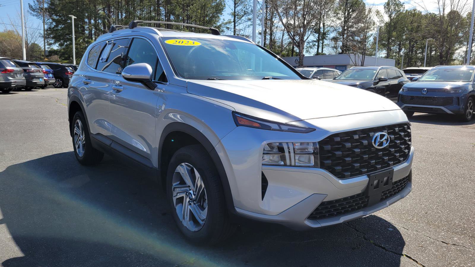 Used 2023 Hyundai Santa Fe SEL image 7