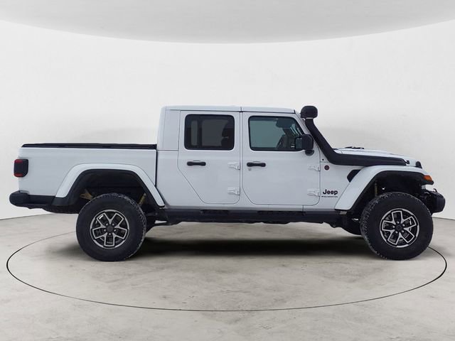Used 2024 Jeep Gladiator Rubicon image 6