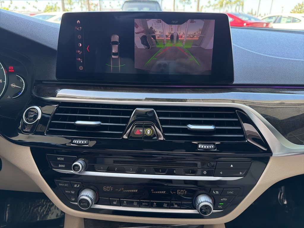 Used 2019 BMW 540i w/ Convenience Package RWD image 16