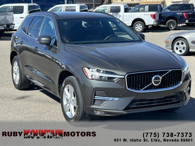 Used 2022 Volvo XC60 B5 Momentum