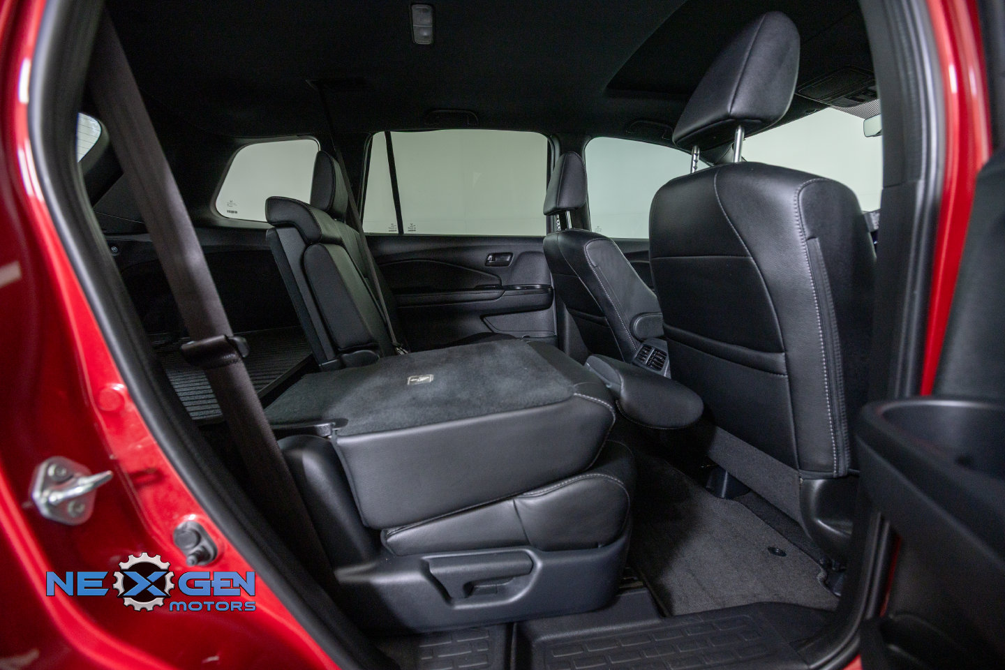 Used 2022 Honda Passport EX-L image 35
