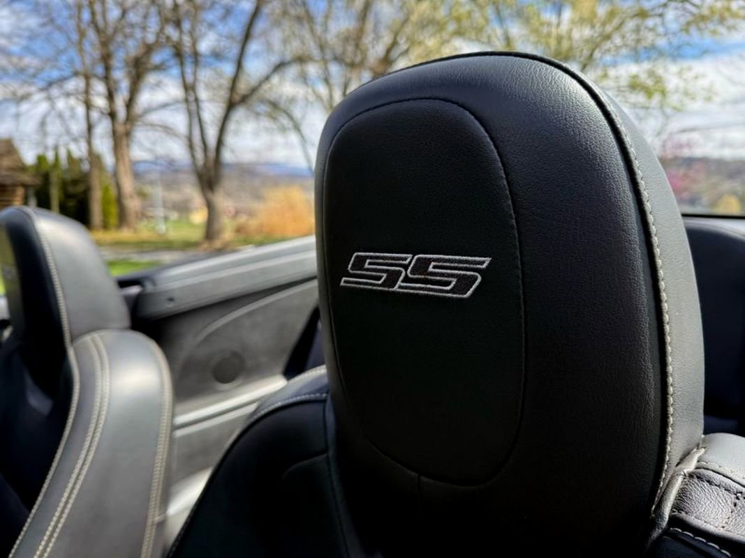 Used 2011 Chevrolet Camaro SS w/ RS Package image 22