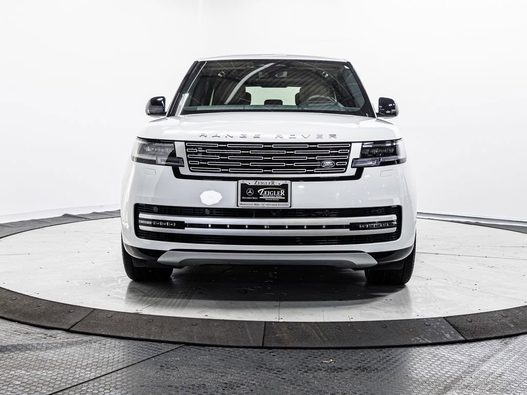 Used 2024 Land Rover Range Rover Autobiography AWD/4WD image 2