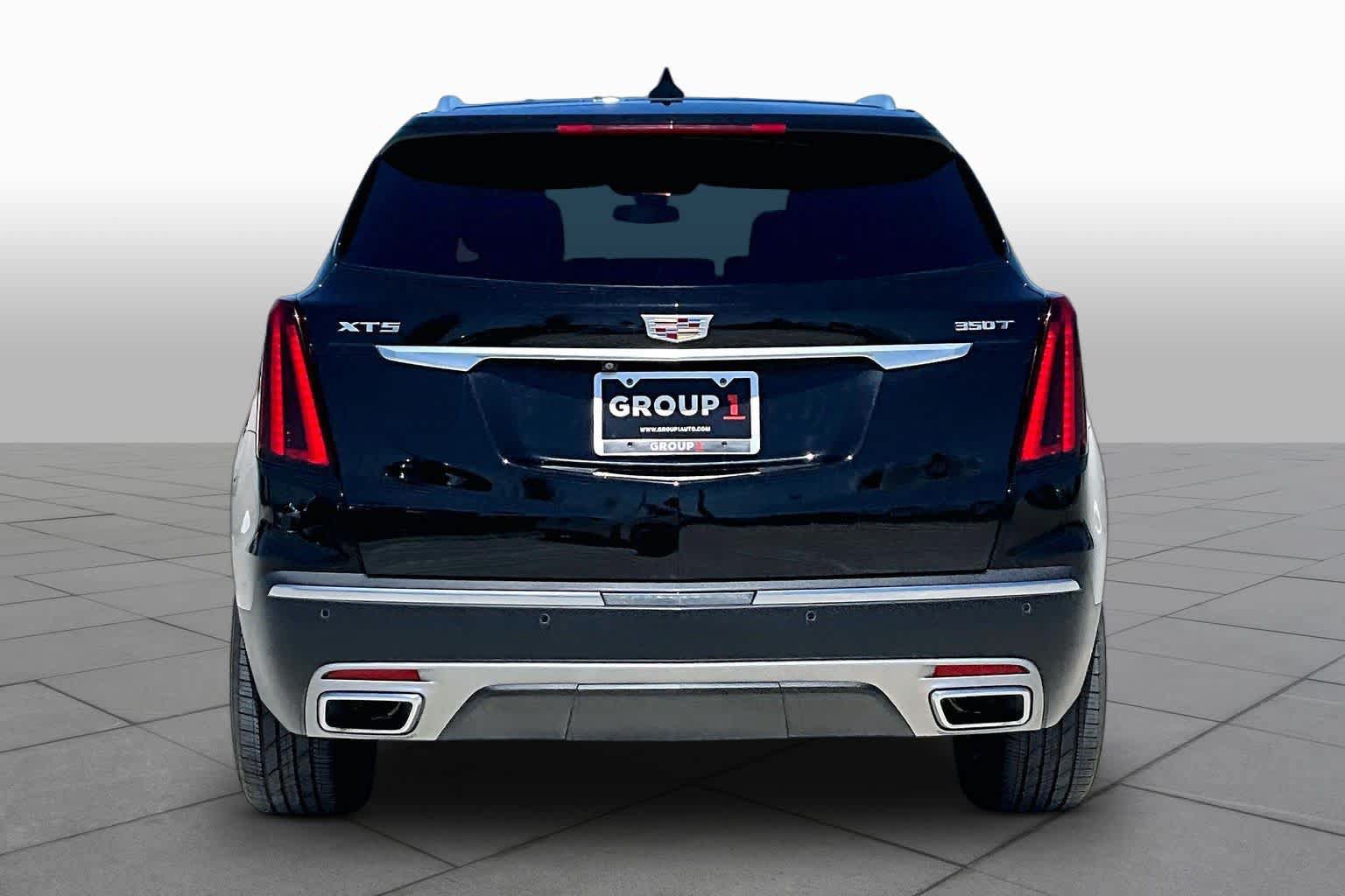 Used 2023 Cadillac XT5 Premium Luxury FWD image 5