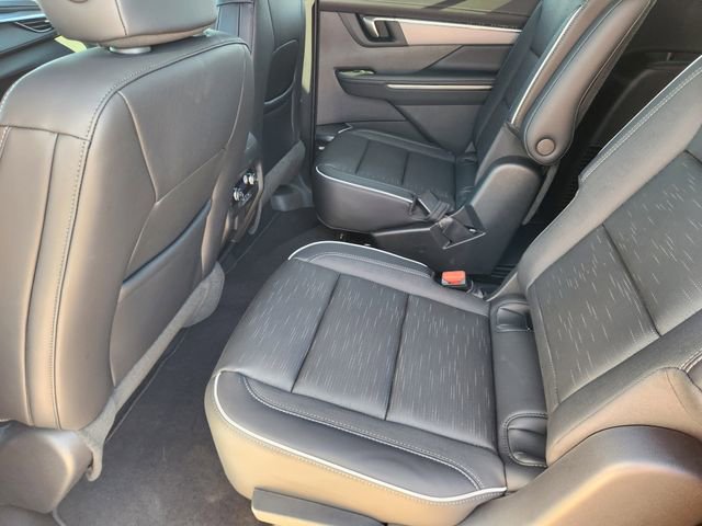 New 2026 Buick Enclave Sport Touring w/ Power Package FWD image 36