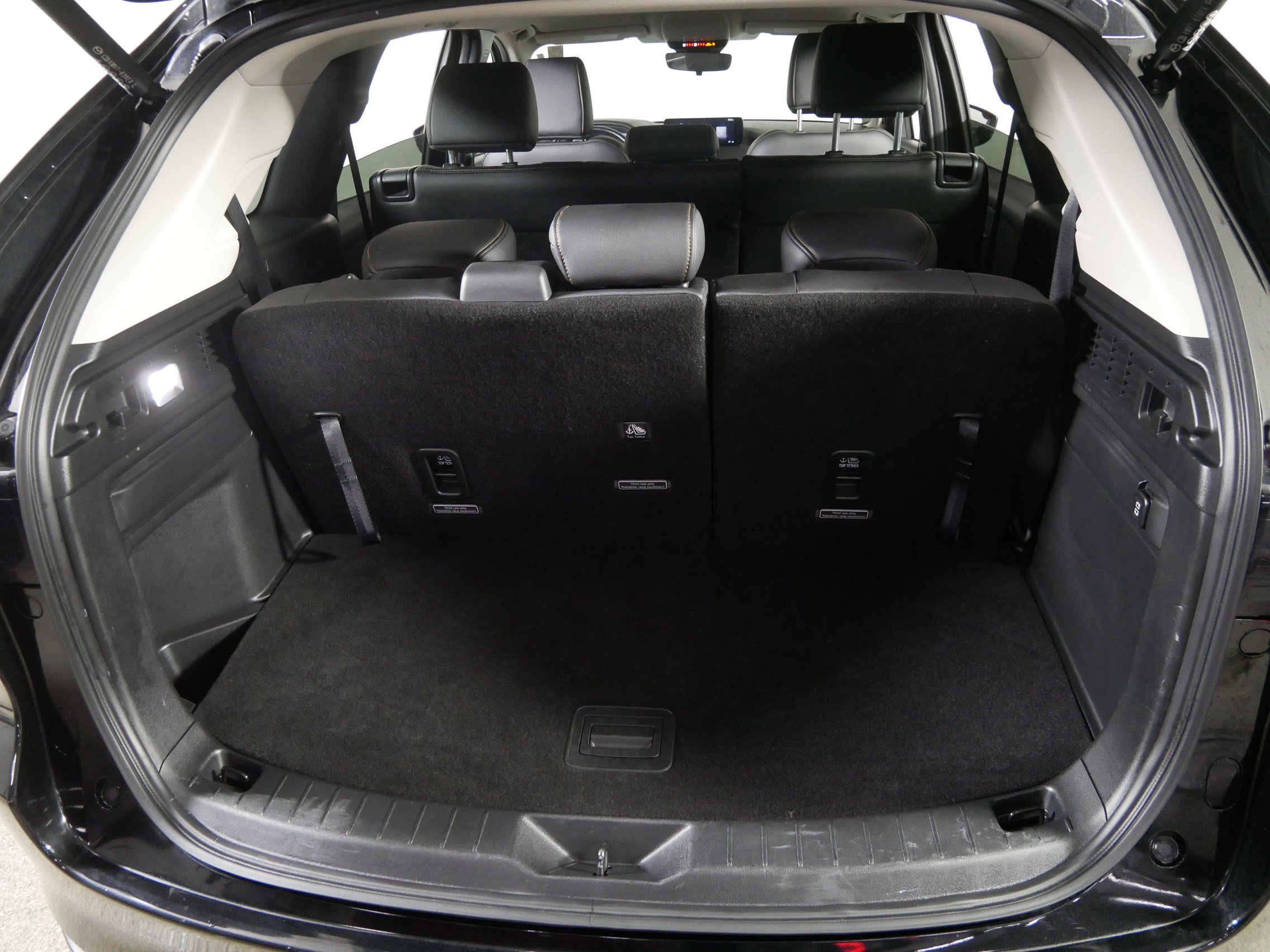 Certified 2025 MAZDA CX-90 3.3 Turbo w/ Select Package image 18