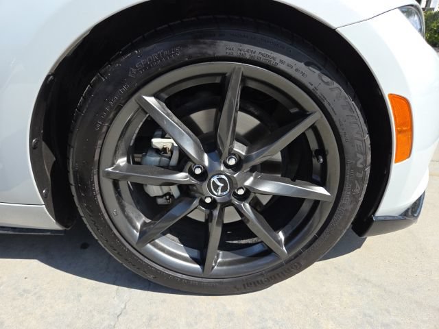 Used 2016 MAZDA MX-5 Miata Club RWD image 13