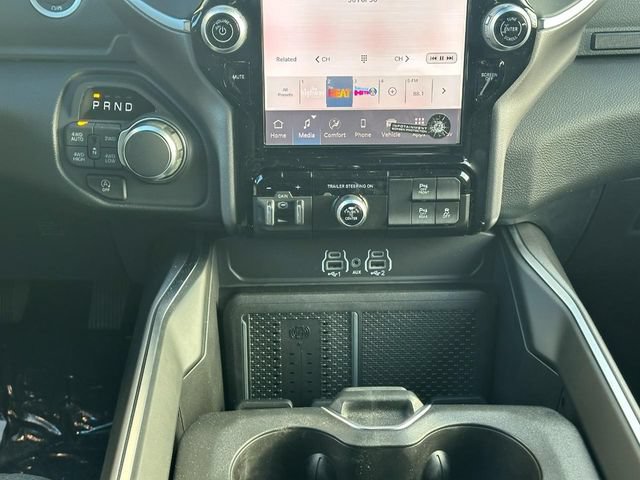 New 2026 RAM 1500 Big Horn AWD/4WD image 9