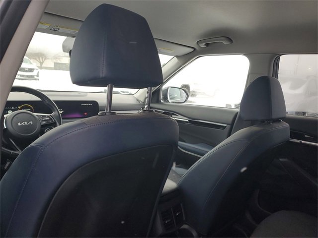 Certified 2024 Kia Seltos S image 9