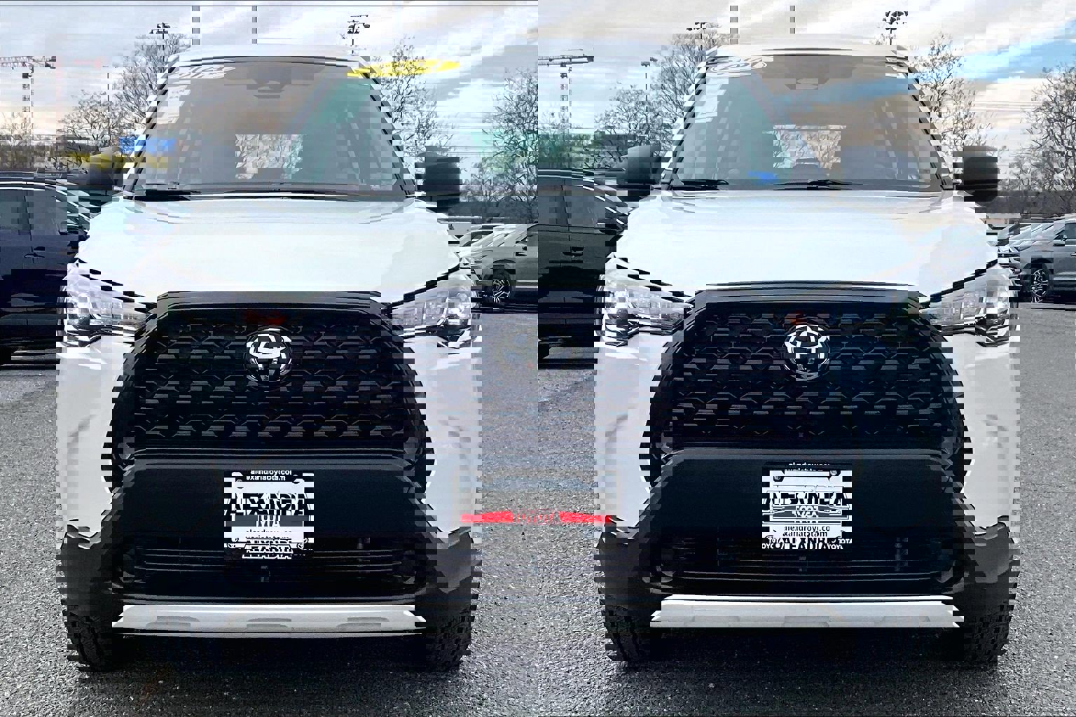 Used 2024 Toyota Corolla Cross L image 3