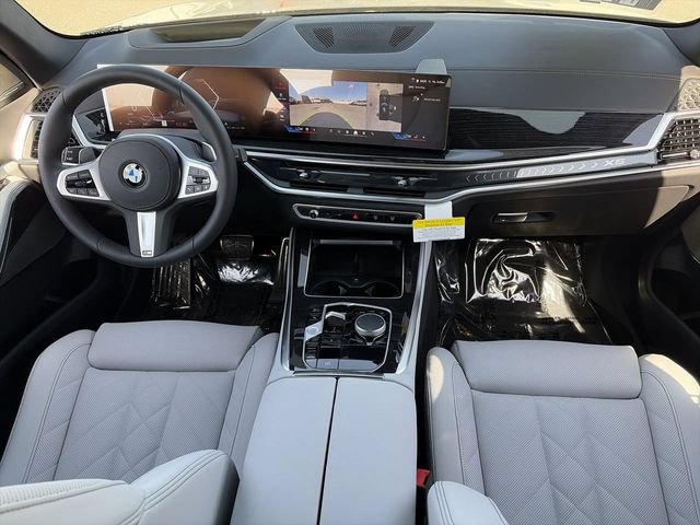 Used 2026 BMW X5 sDrive40i w/ M Sport Package RWD image 15