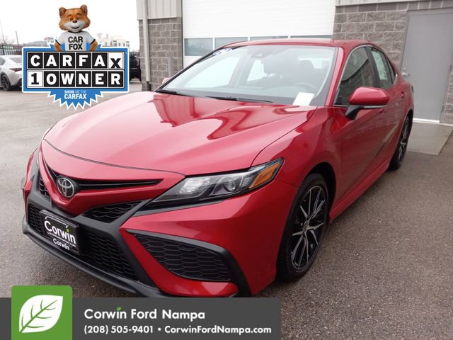 Used 2024 Toyota Camry SE image 7