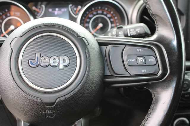 Used 2022 Jeep Wrangler Unlimited Sport AWD/4WD image 17