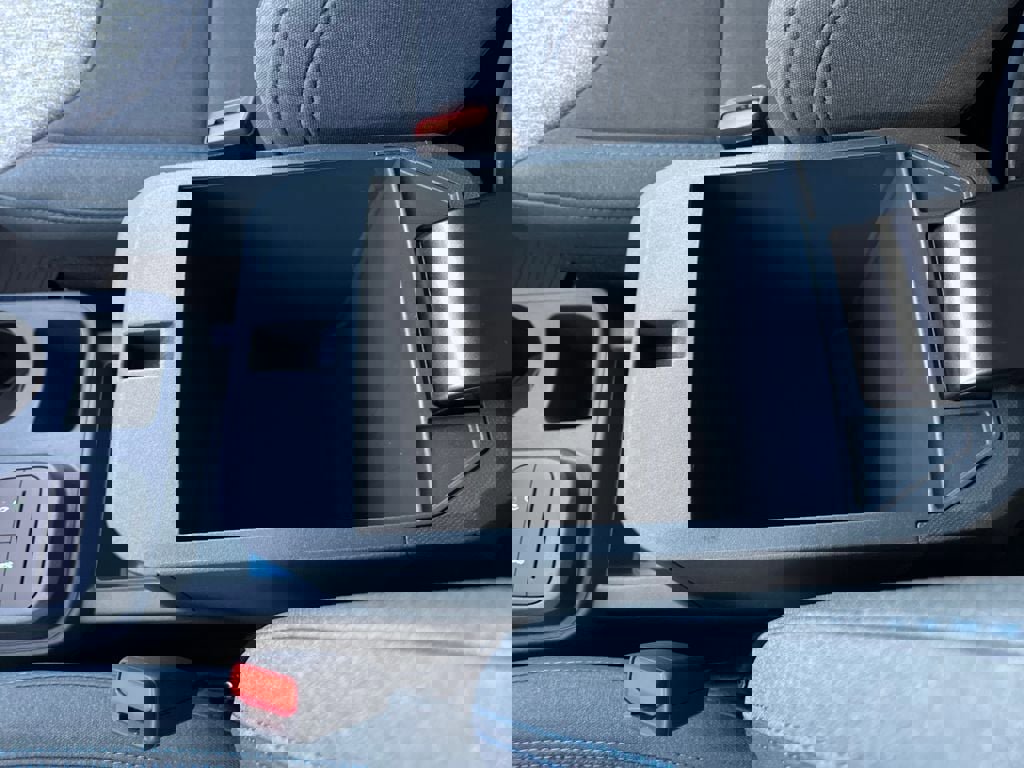 New 2025 Ford Maverick XLT w/ XLT Luxury Package image 28