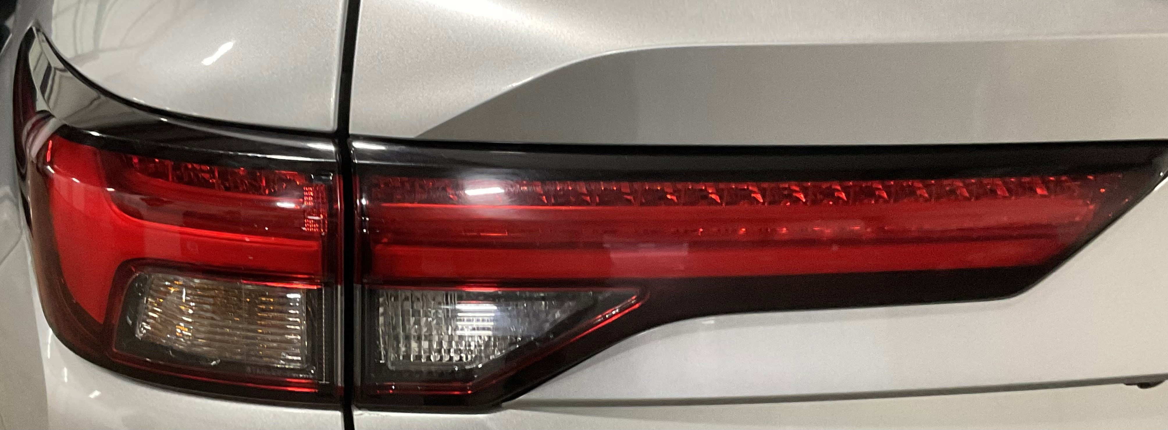 Used 2024 Mitsubishi Outlander Ralliart image 10