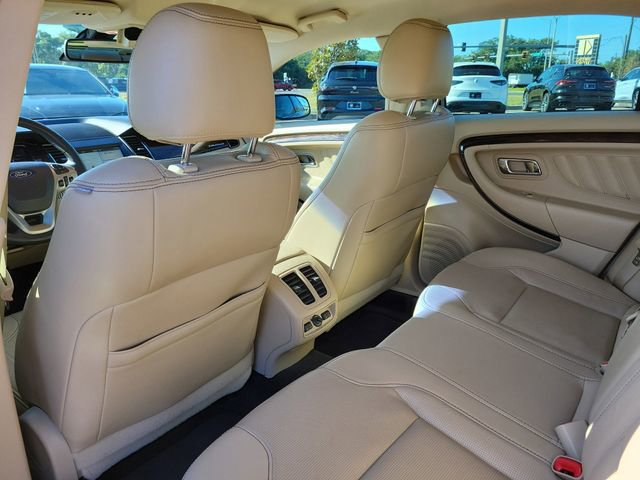 Used 2018 Ford Taurus Limited w/ Driver Assist Package FWD image 11