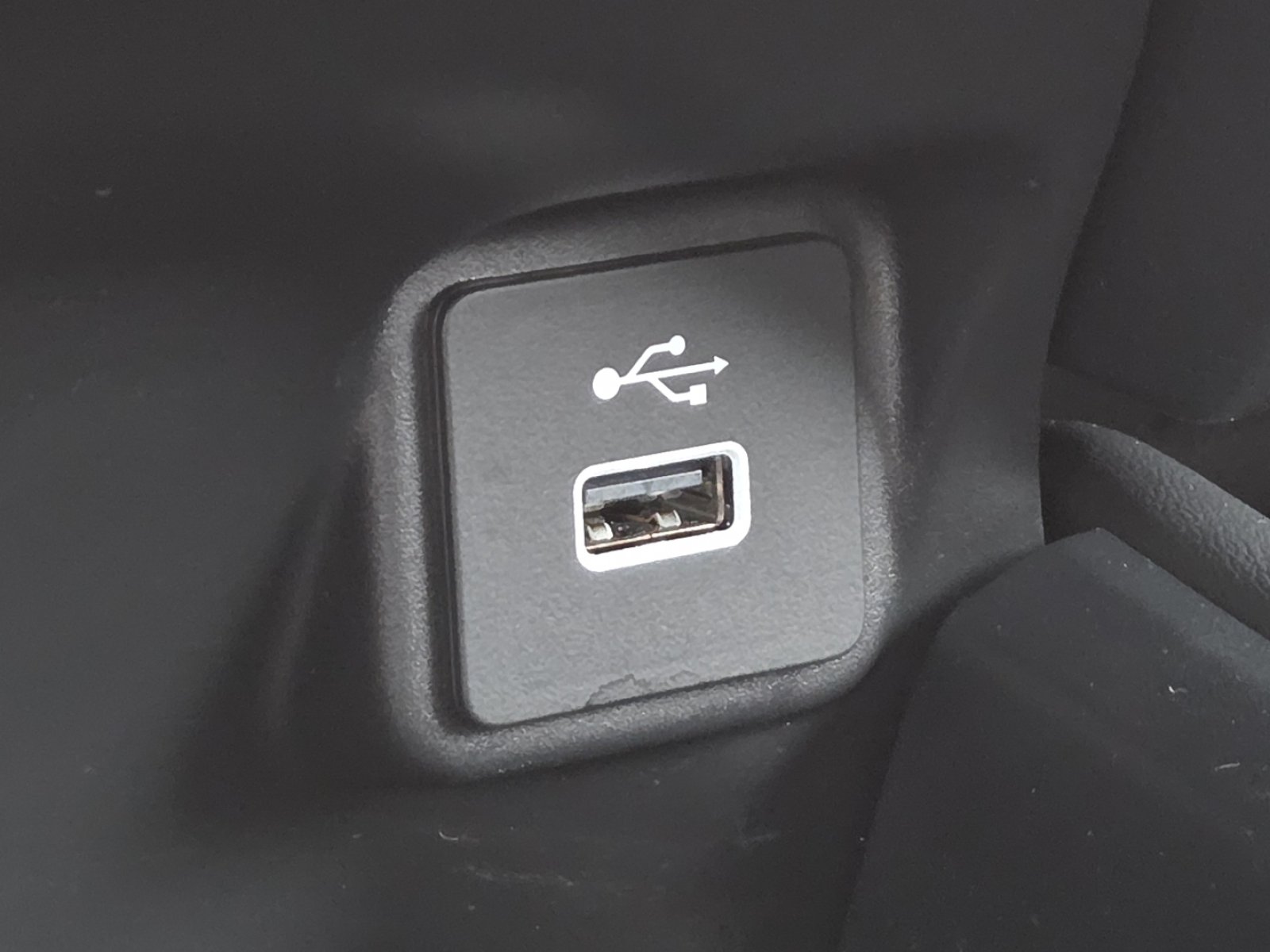 Used 2025 Honda HR-V Sport image 8