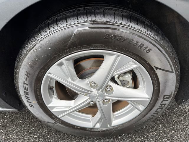 Used 2023 Hyundai Sonata SE image 19