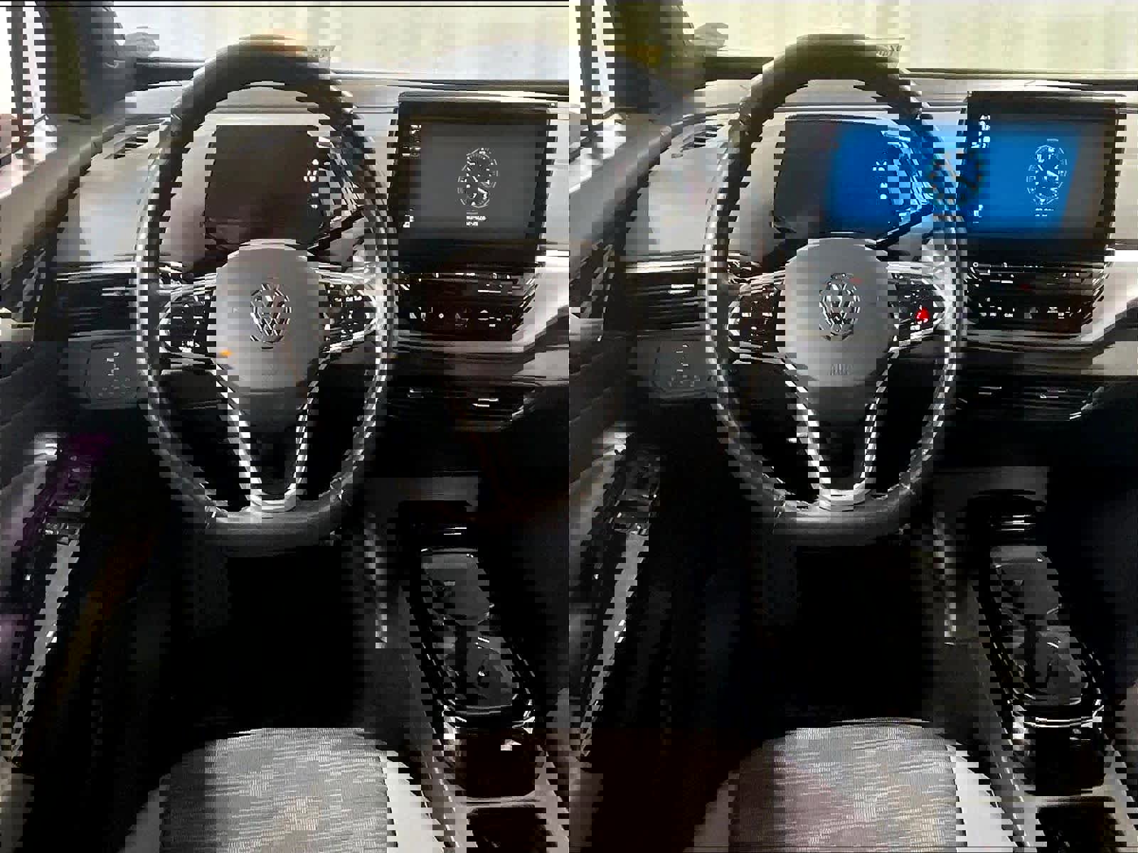 Used 2021 Volkswagen ID.4 Pro w/ ID.4 Protection Package image 18