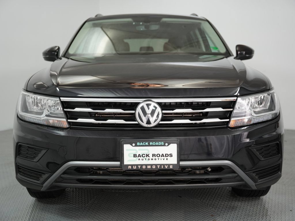 Used 2021 Volkswagen Tiguan SE w/ Panoramic Sunroof Package AWD/4WD image 2