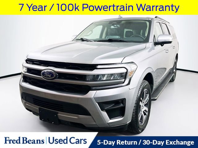 Certified 2022 Ford Expedition Max XLT image 4