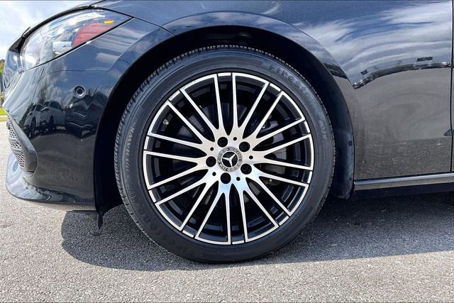 Used 2022 Mercedes-Benz C 300 Sedan image 35