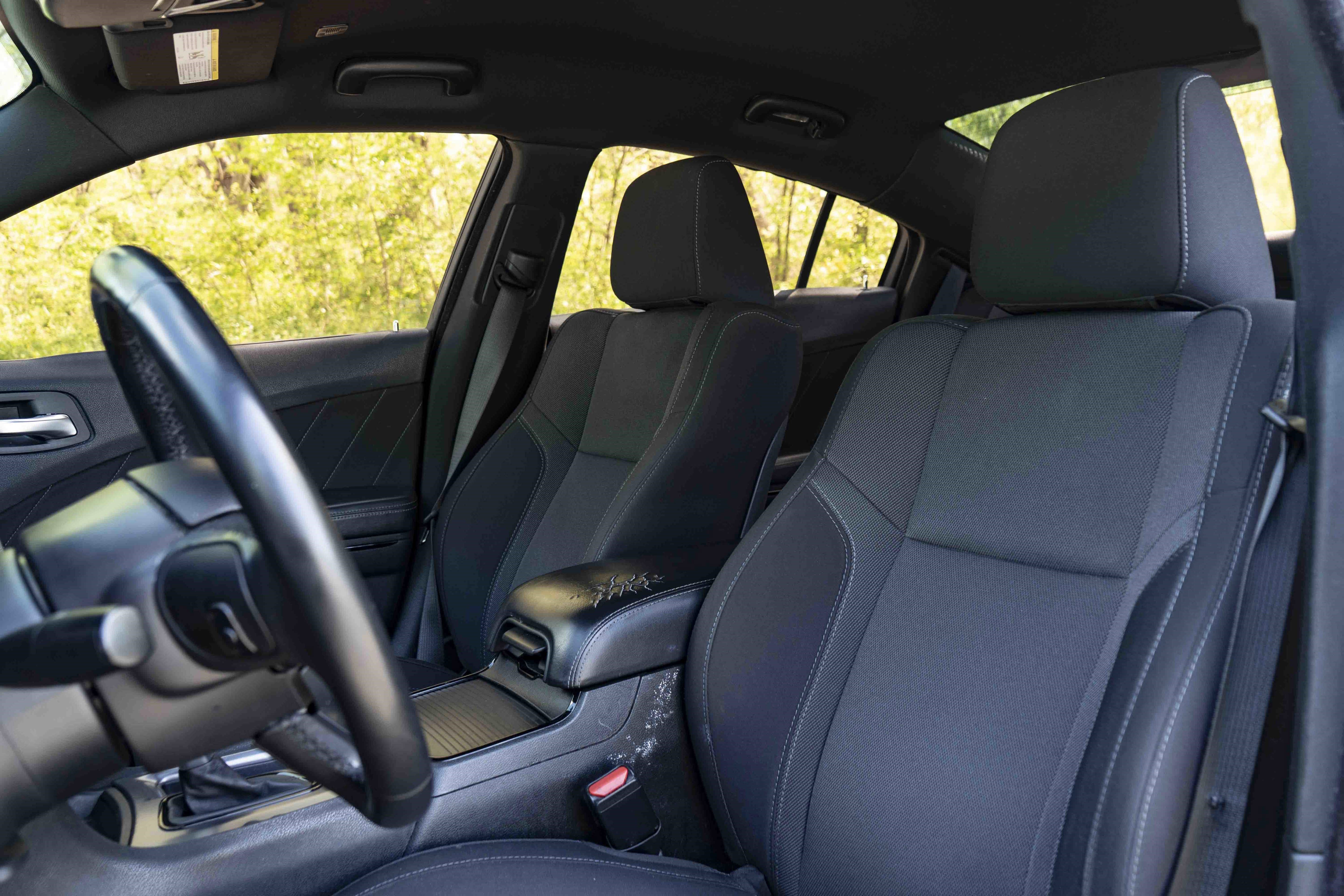 Used 2019 Dodge Charger SXT w/ Blacktop Package image 17