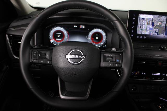 Certified 2026 Nissan Rogue SL FWD image 10