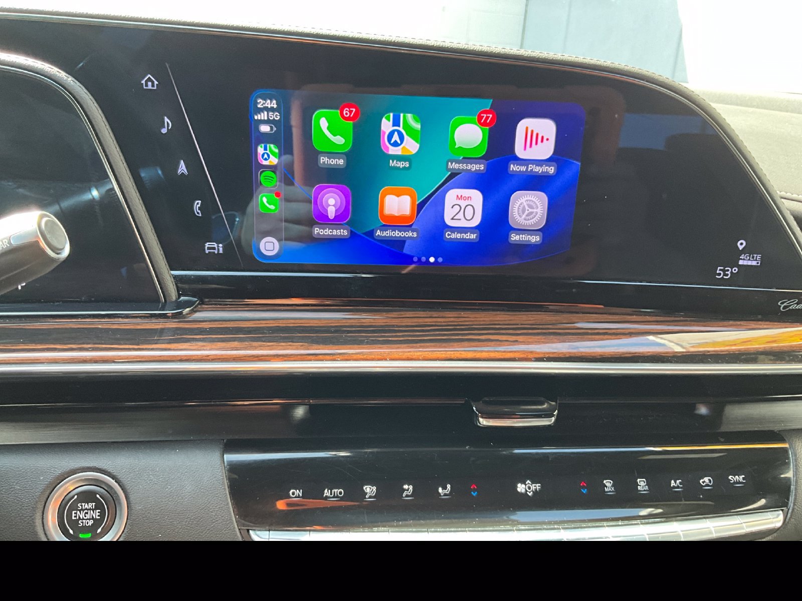 Used 2023 Cadillac Escalade ESV Premium Luxury w/ LPO, Radiant Package AWD/4WD image 5