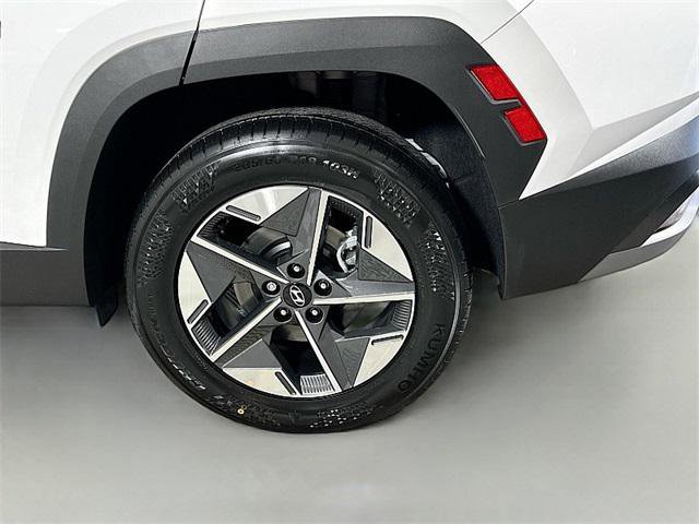 New 2025 Hyundai Tucson SEL image 18