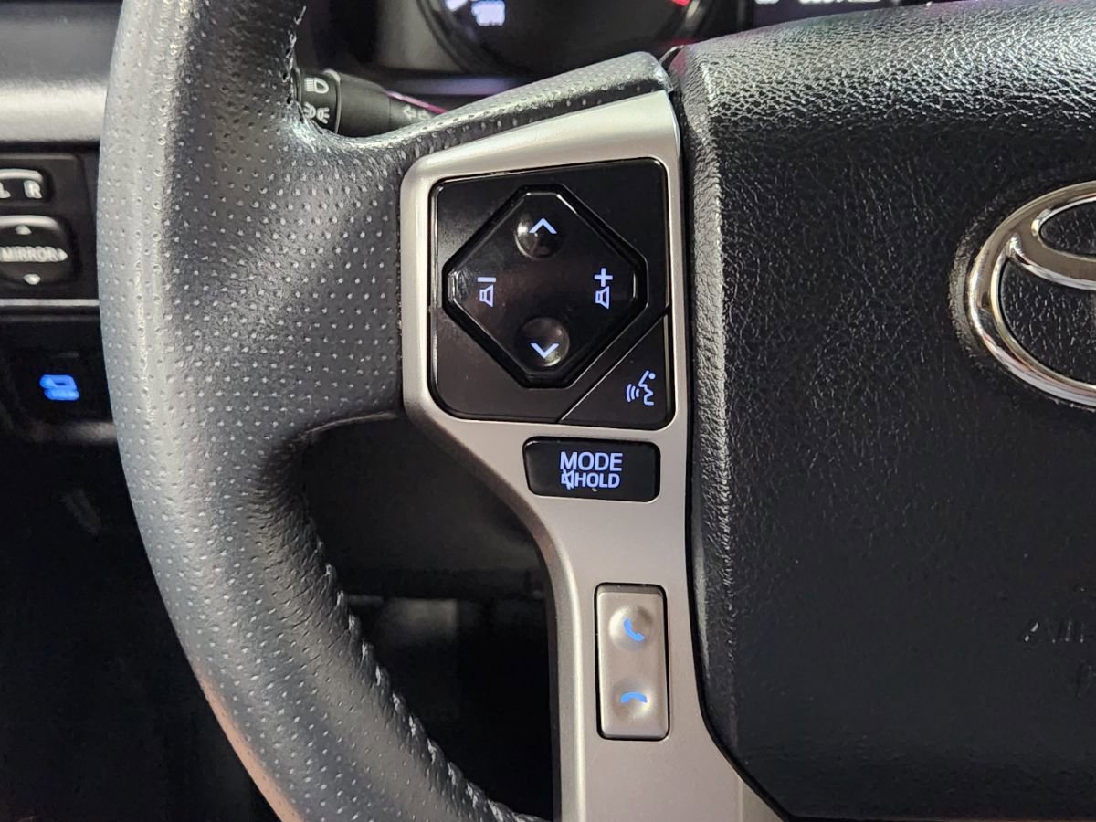 Used 2022 Toyota 4Runner SR5 Premium w/ Moonroof Package image 50