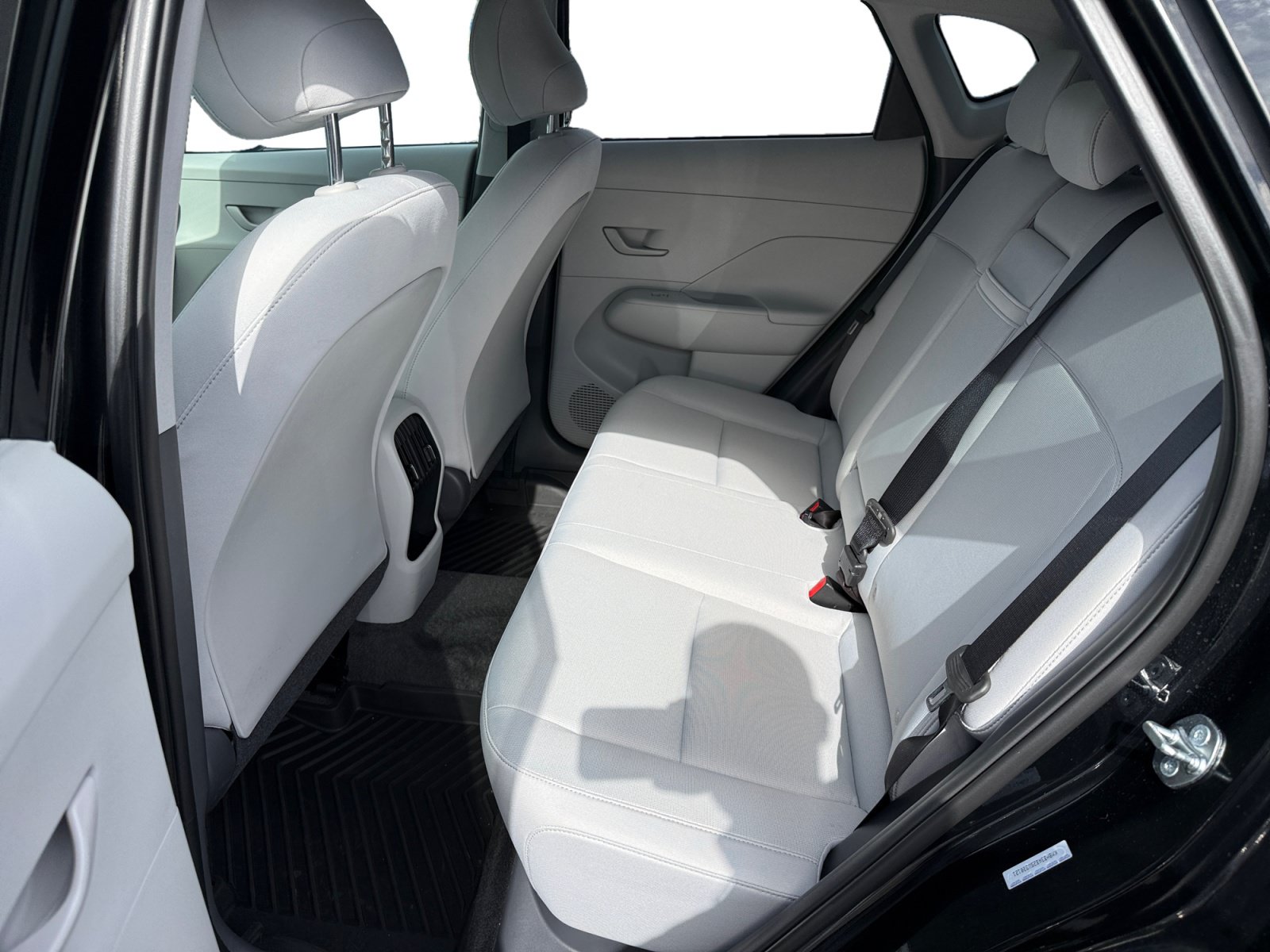 Certified 2025 Hyundai Kona SEL FWD image 16