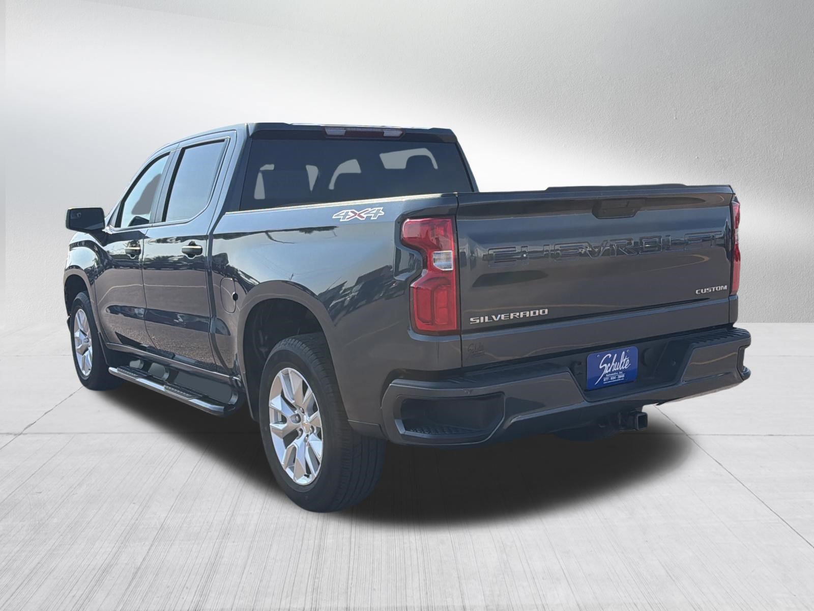 Used 2021 Chevrolet Silverado 1500 Custom w/ Safety Confidence Package AWD/4WD image 5