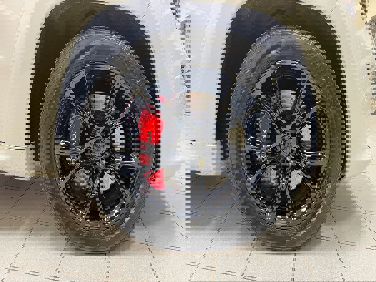 Used 2014 Jeep Grand Cherokee SRT8 image 80