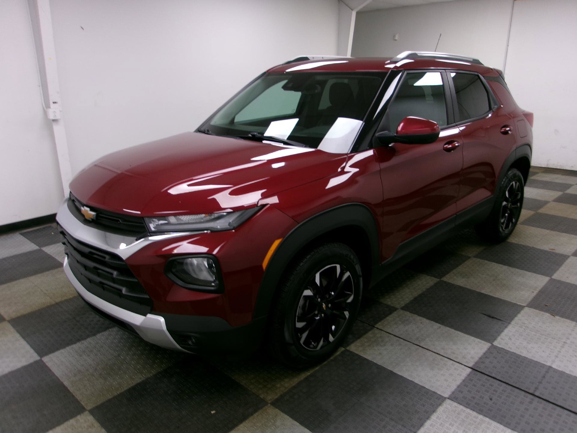 Used 2023 Chevrolet TrailBlazer LT w/ Convenience Package image 1