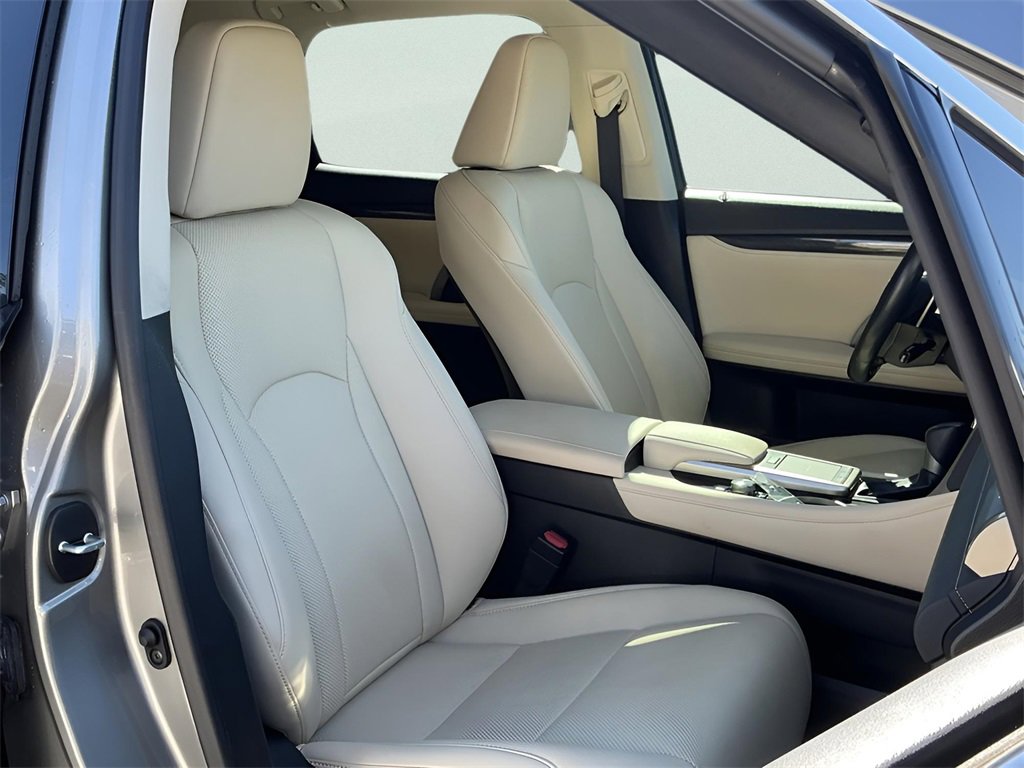 Used 2022 Lexus RX 350 FWD image 18