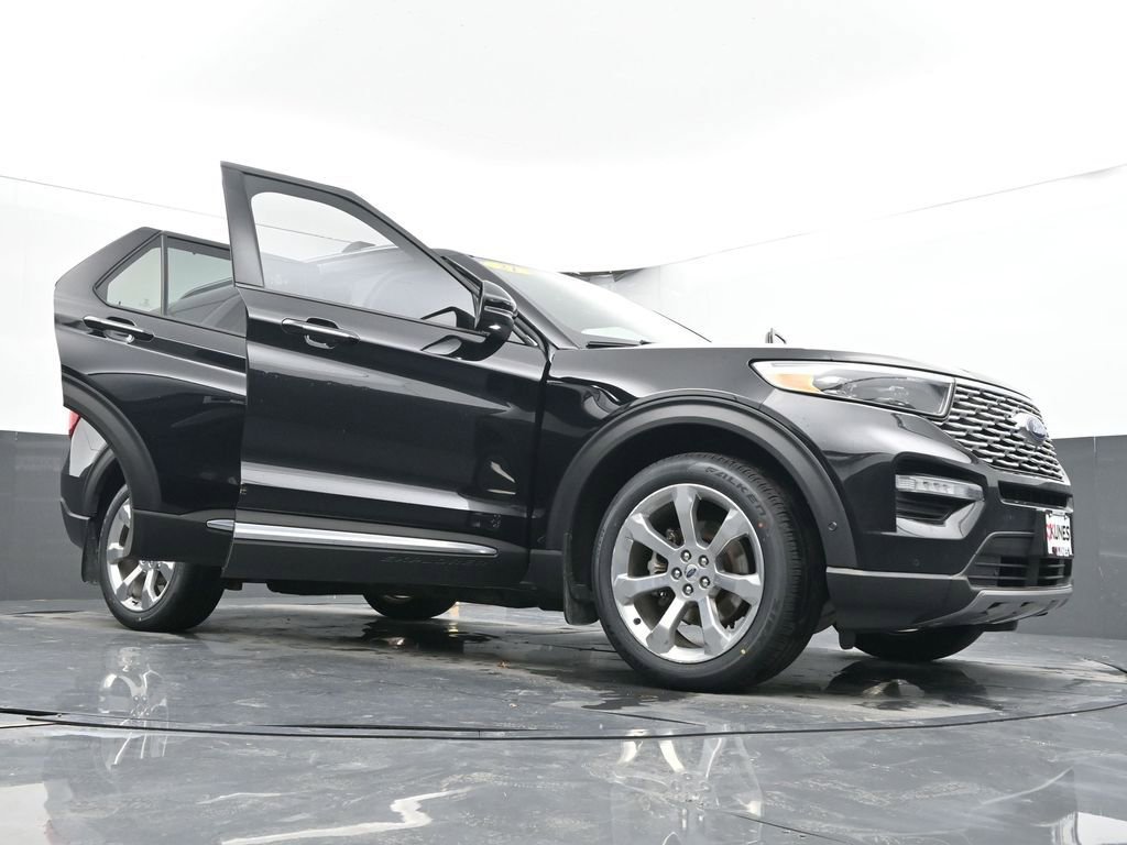 Used 2020 Ford Explorer Platinum w/ Premium Technology Package image 71