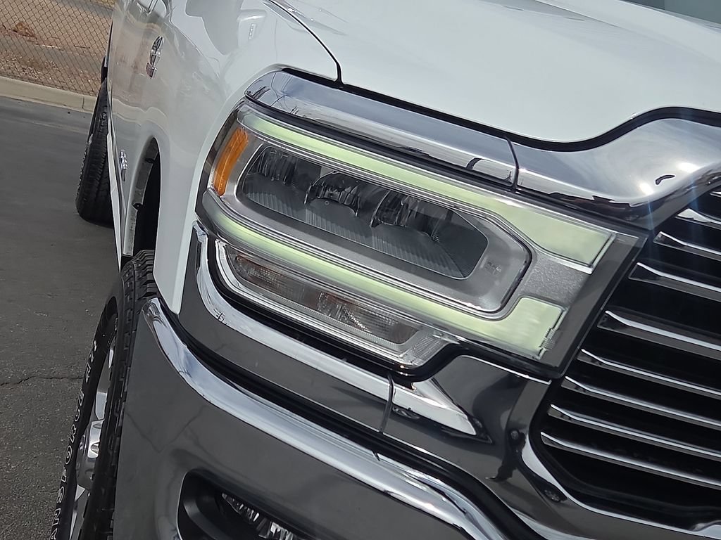 Used 2024 RAM 2500 Laramie w/ Towing Technology Group AWD/4WD image 7