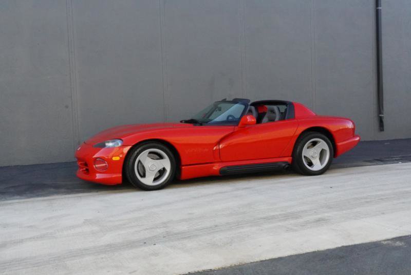 Used 1994 Dodge Viper RT/10 RWD image 3