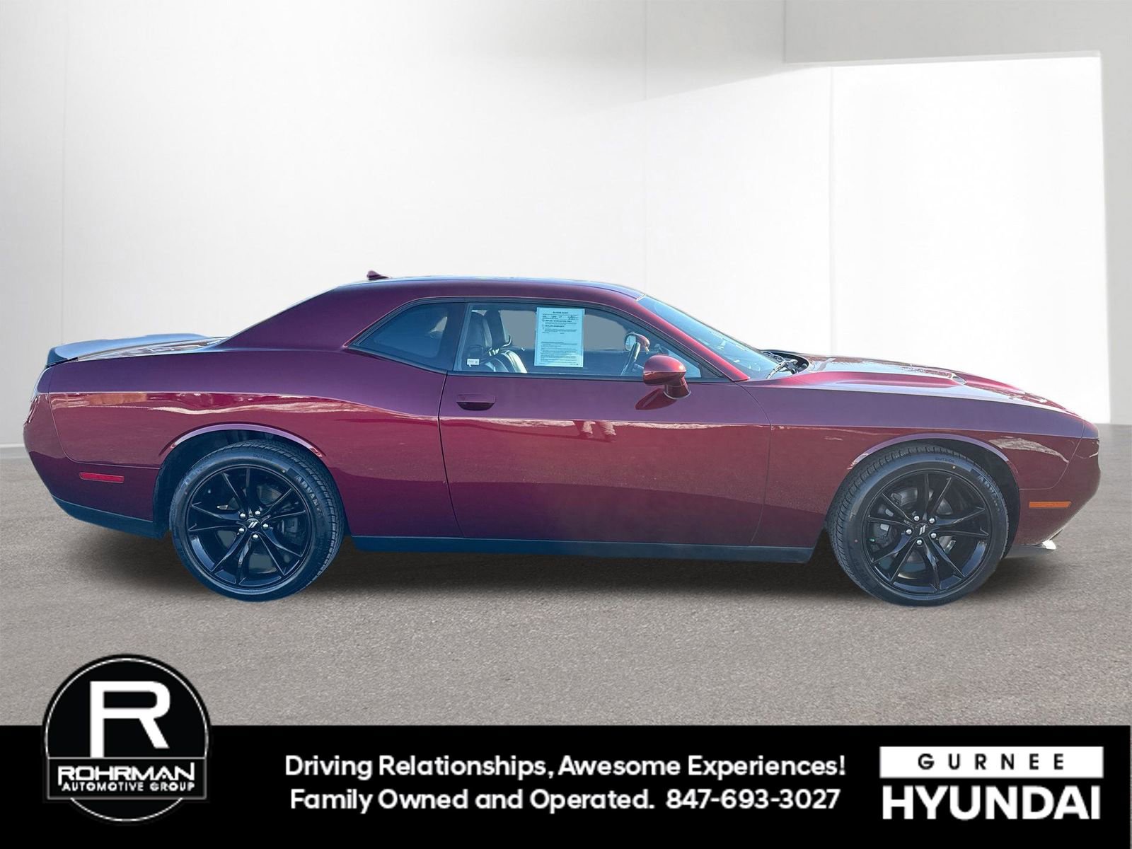 Used 2018 Dodge Challenger SXT Plus image 11