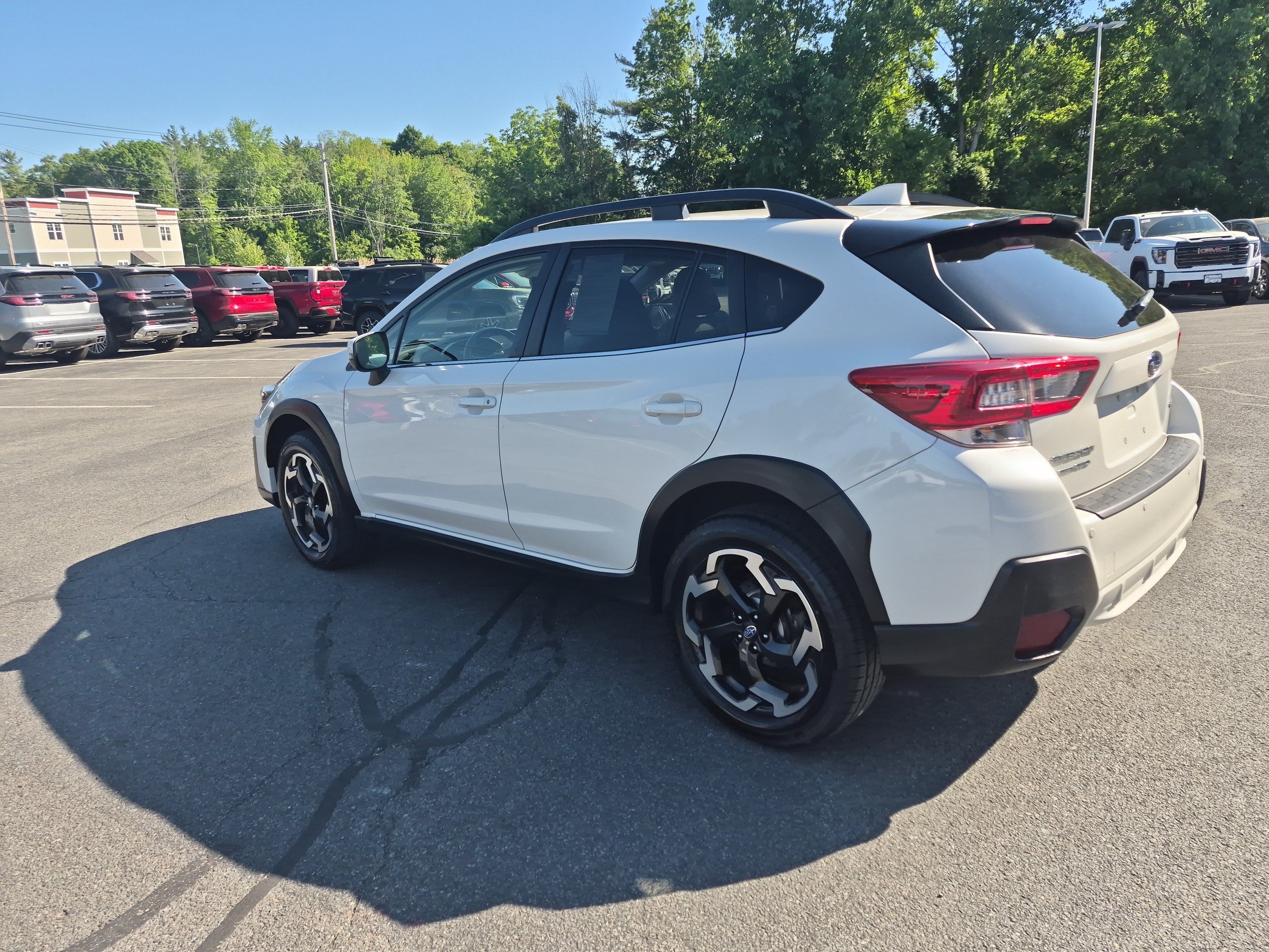 Used 2021 Subaru Crosstrek 2.5i Limited w/ Moonroof Package 2 AWD/4WD image 3