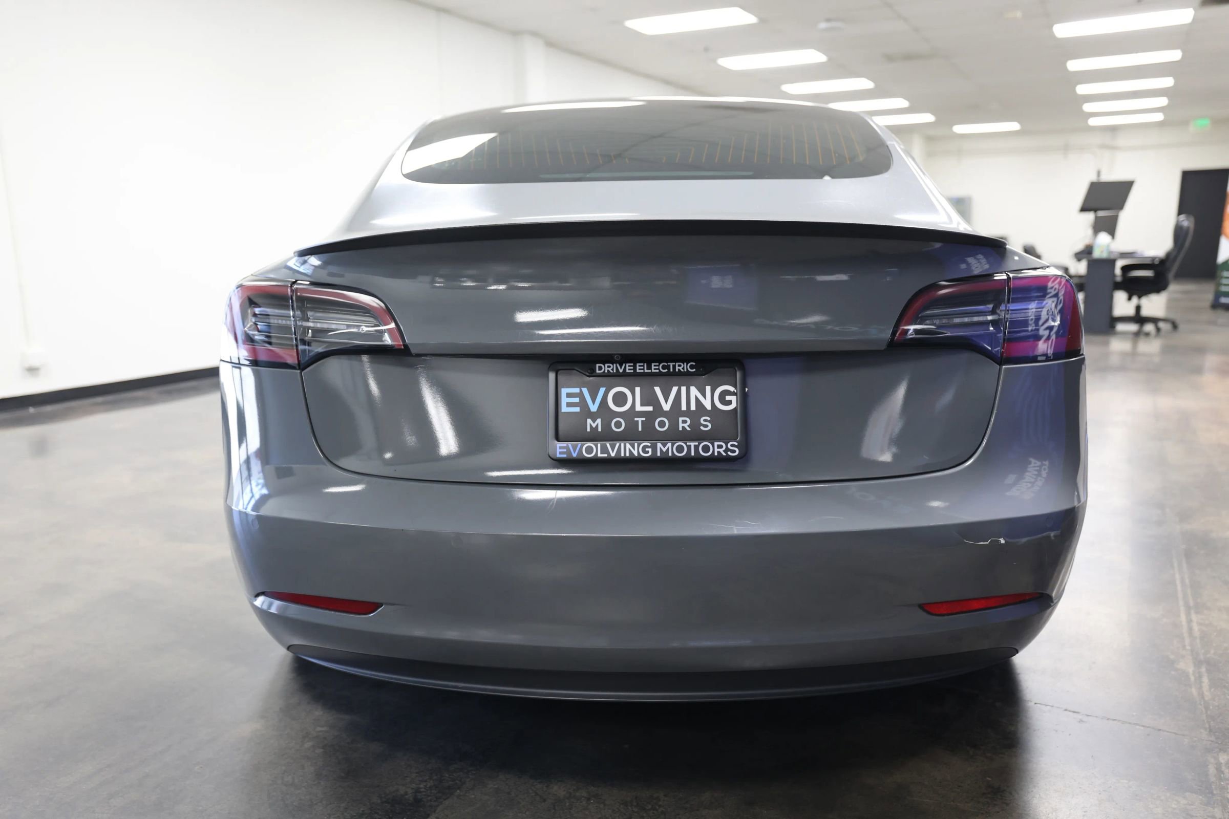 Used 2019 Tesla Model 3 Performance image 8