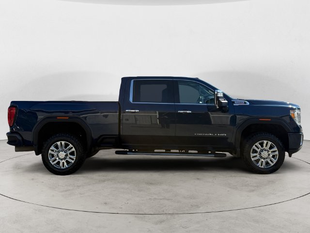 Used 2021 GMC Sierra 3500 Denali w/ Denali Ultimate Package AWD/4WD image 4