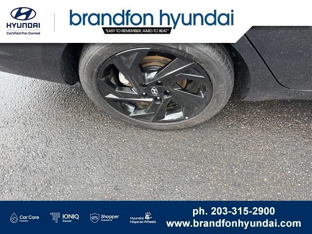 Certified 2026 Hyundai Elantra Sport w/ Cargo Package FWD image 33