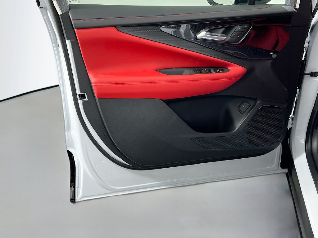 New 2026 Chevrolet Blazer EV SS AWD/4WD image 18