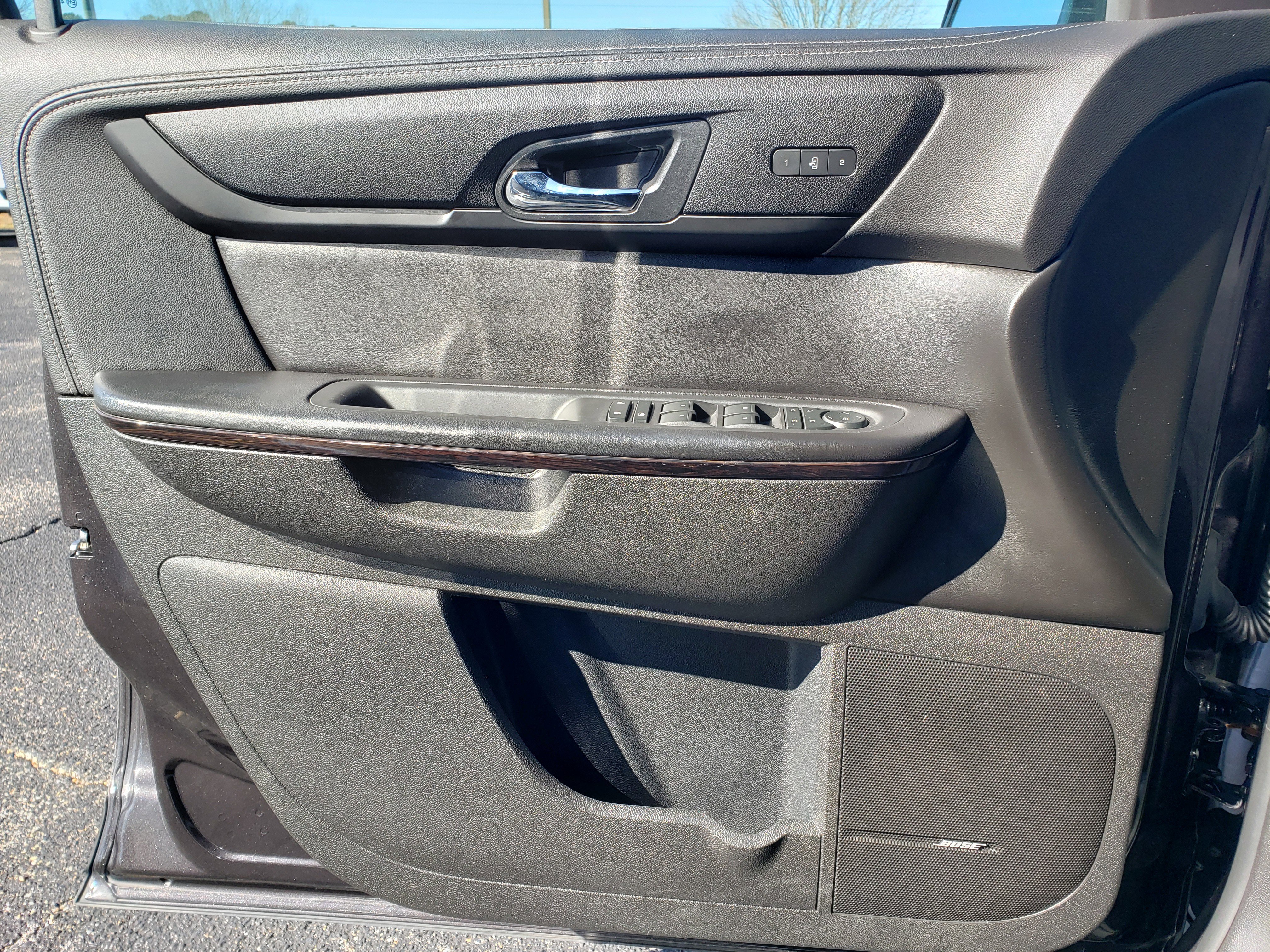 Used 2017 Chevrolet Traverse Premier image 13