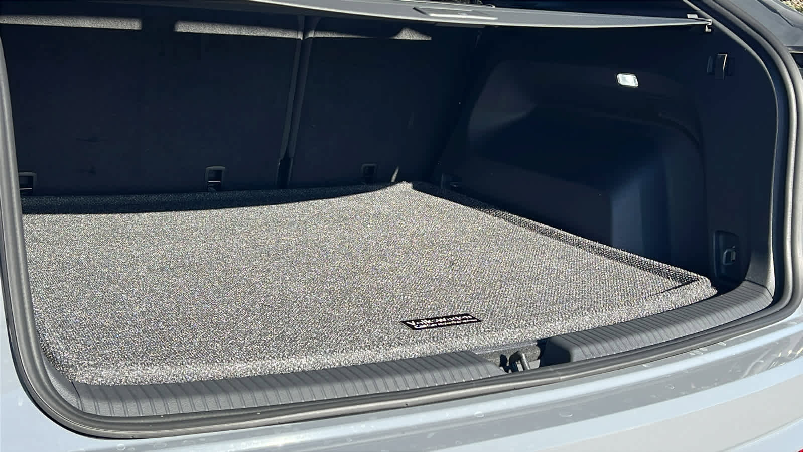 New 2026 Volkswagen Atlas Cross Sport SEL Premium R-Line image 27