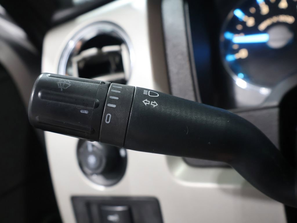 Used 2012 Ford F150 Lariat w/ Lariat Plus Pkg image 32